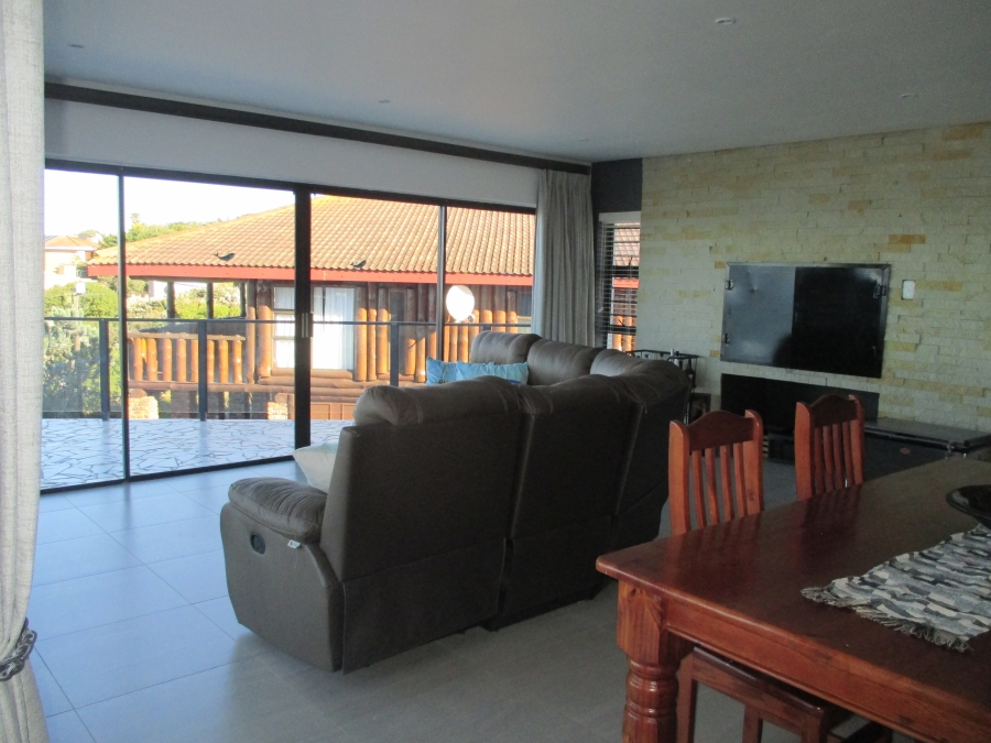 3 Bedroom Property for Sale in Dana Bay Western Cape